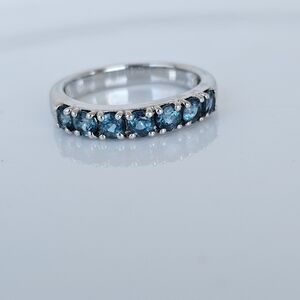 Genuine London Blue Topaz Ring Sterling Silver Size 6!